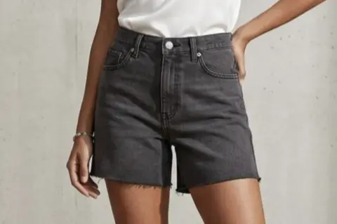 Short Demin · Negro lavado