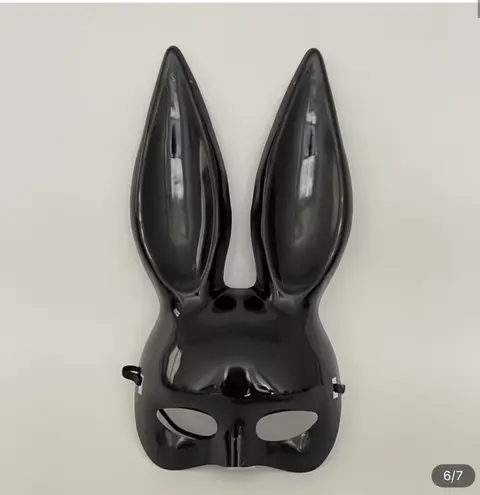 Máscara de conejo · Negro